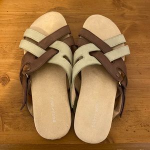 Easy spirit: Hattie slip on sandals